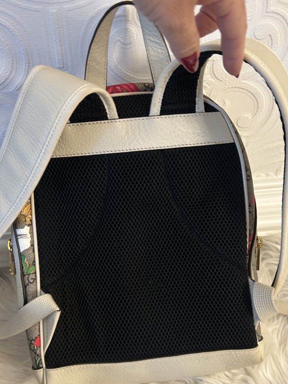 GUCCI Ophidia GG Supreme Flora Backpack - Picture 13 of 15